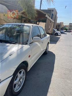 بروتون ويرا